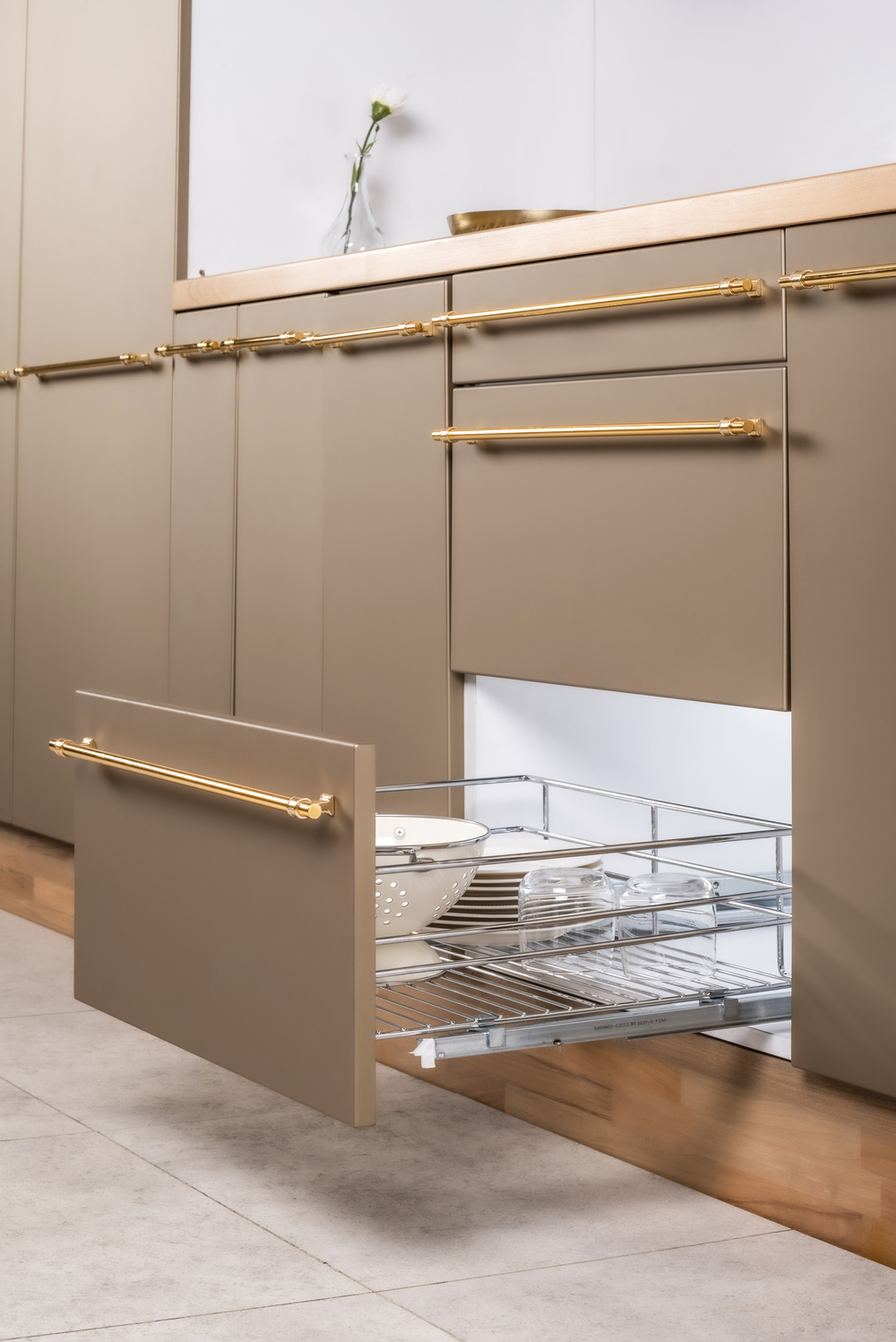 Door Mounted Telescopic Tandem Drawer